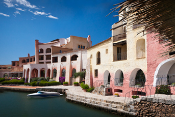 Отель 5 звезд на Сардинии Cala di Volpe