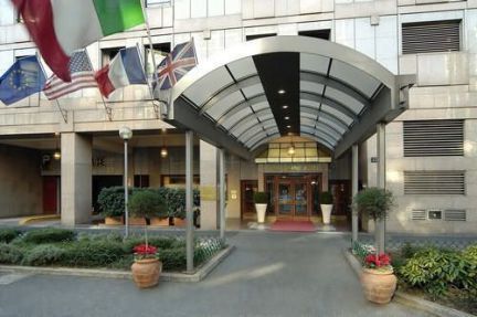 Отель 4 звезды Милане Doria Grand Hotel