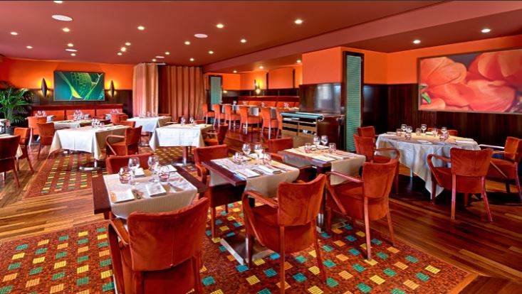 Отель 5* в монако Hyatt Regency: ресторан Отель 5* в монако Hyatt Regency: ресторан