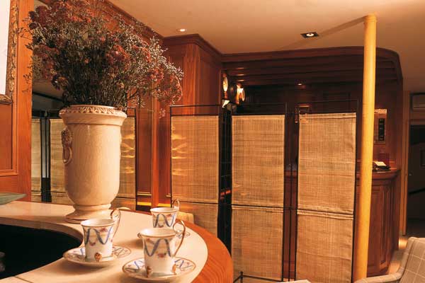 Отель 3* в 9 округе Парижа Villa Opera Lamartine