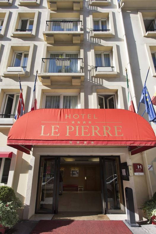 Отель 4* в 17 округе Парижа Le Pierre