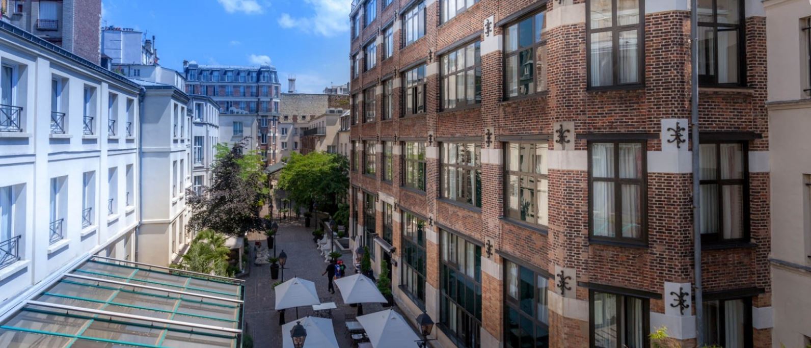 Отель 4* в 11 округе Парижа Les Jardins du Marais