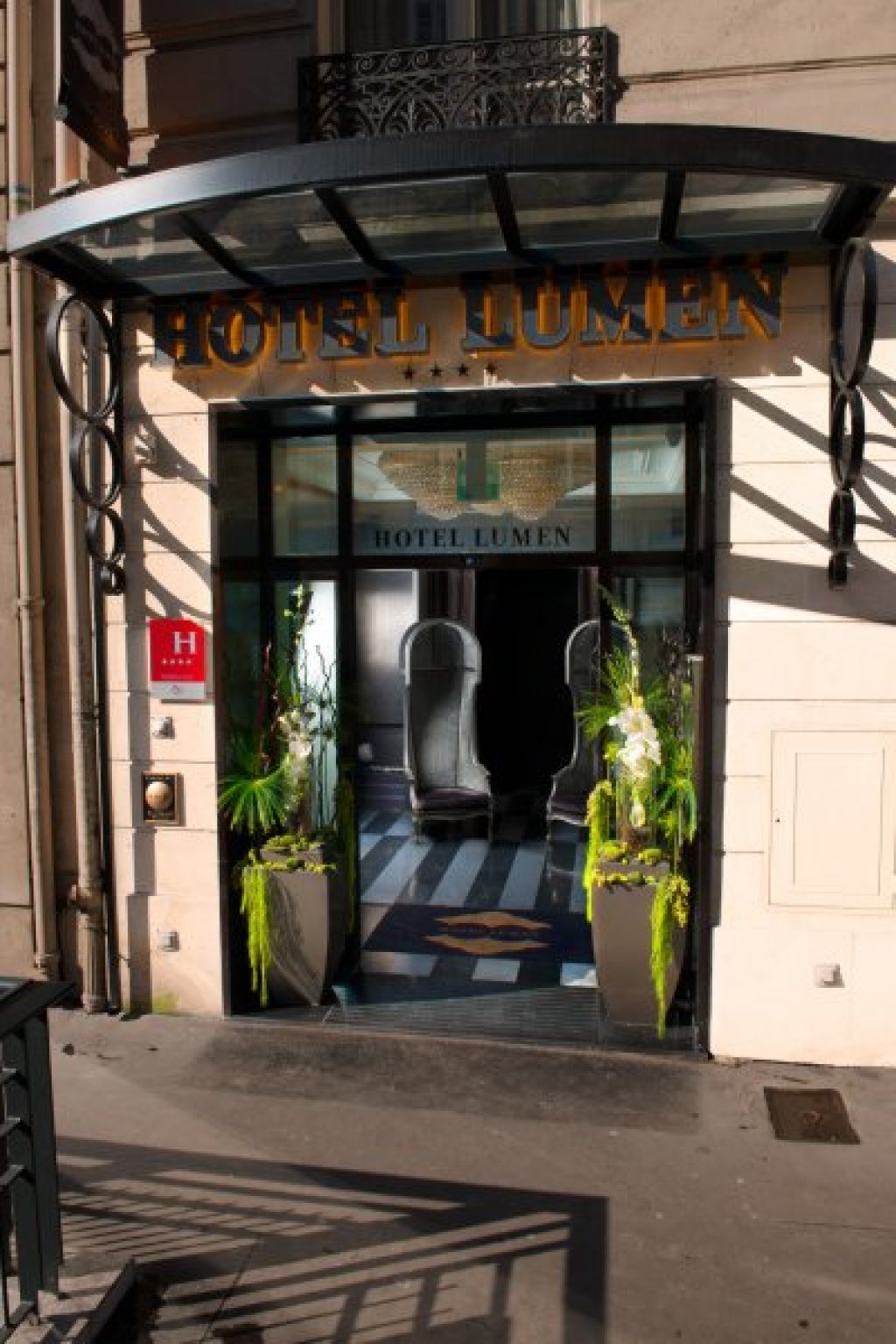 Отель 4* в 1 округе Парижа Lumen
