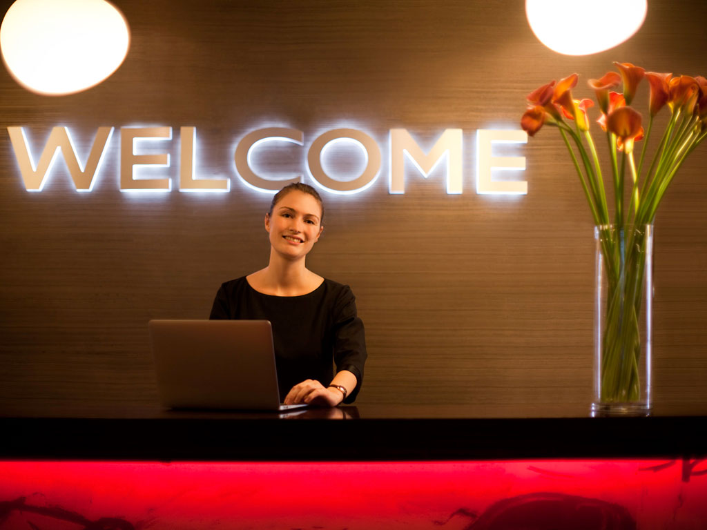 Отель 4* в 14 округе Парижа Pullman Paris Montparnasse