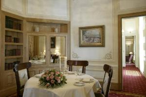 Отель Du Palais в Биаррице, Королевские апартаменты Suite Edouard VII